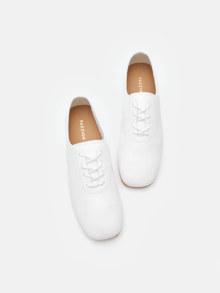 PAZZION, Arden Classic Lace-Up Flats, White