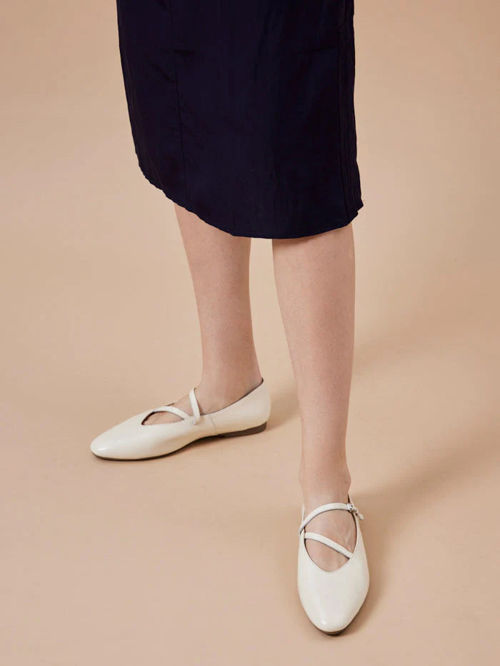 PAZZION, Corinne Glossy Strappy Flats, Beige