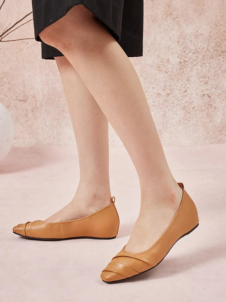 PAZZION, Elie Ruched Padded Flats, Brown