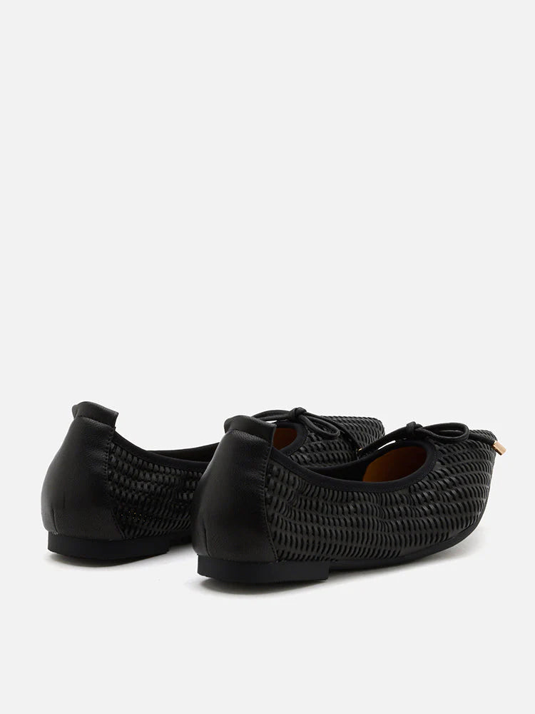 PAZZION, Eliza Weaved Bow Flats, Black