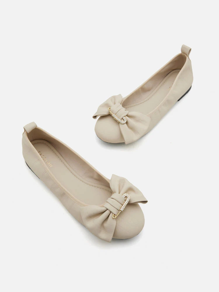 PAZZION, Hart Crystal Pin and Bow Ballerinas, Beige