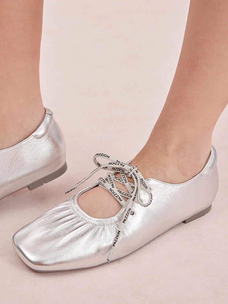 Pernille 金屬色綁帶平底鞋