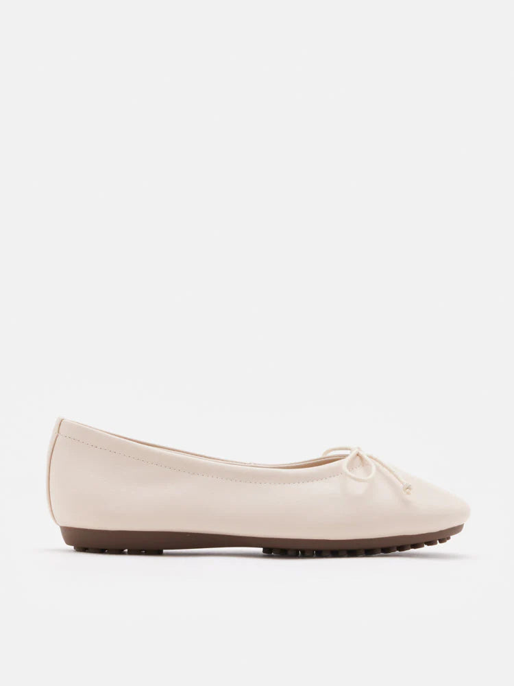 PAZZION, Rhea Bow Ballerinas, Beige