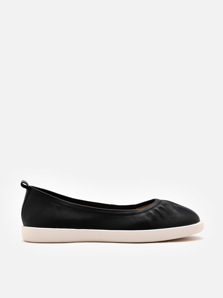 PAZZION, Tammy Ruched Round Toe Slip on, Black