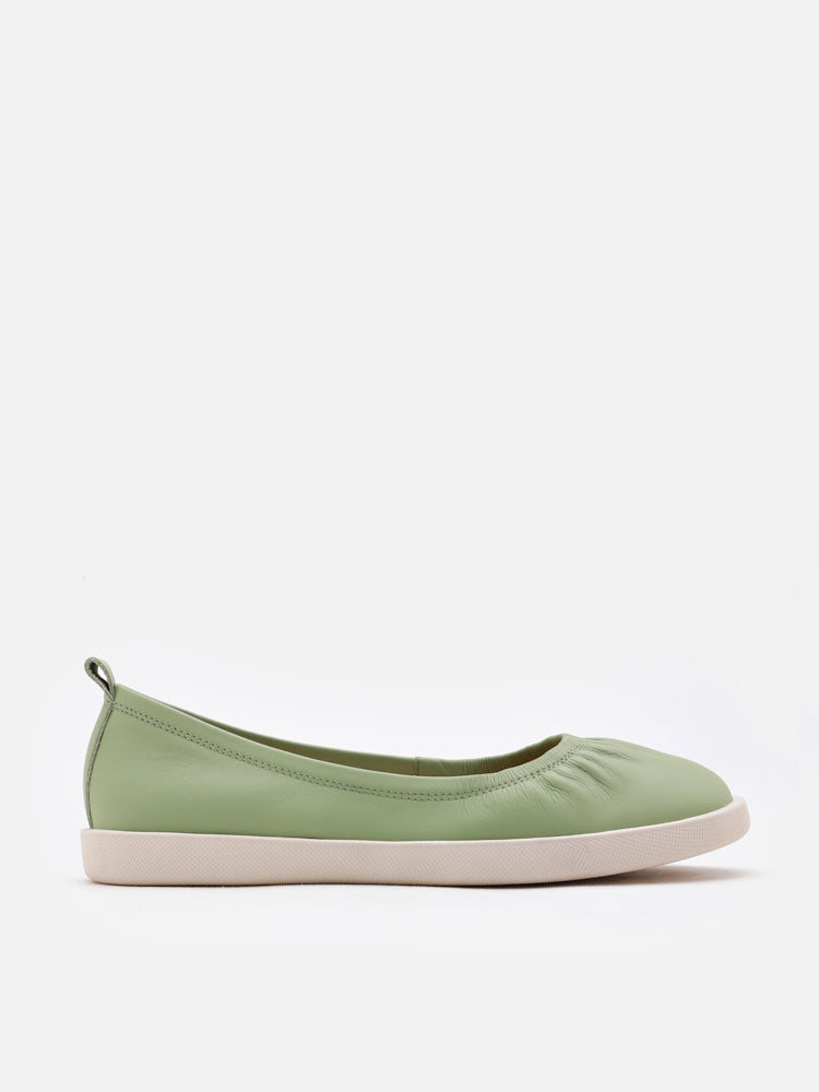 PAZZION, Tammy Ruched Round Toe Slip on, Green