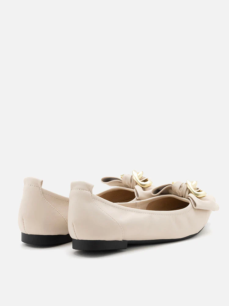 PAZZION, Quirina Gold Buckle Bow Flats, Beige